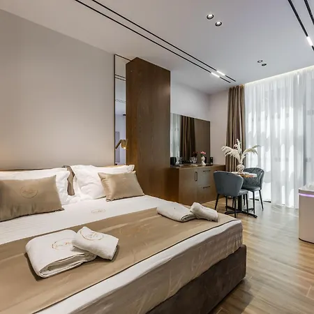 Via Mare Jacuzzi By Ps Hotel Durrës