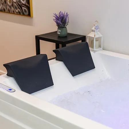 Via Mare Jacuzzi By Ps 5* Durrës