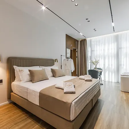 Via Mare Jacuzzi By Ps 5*